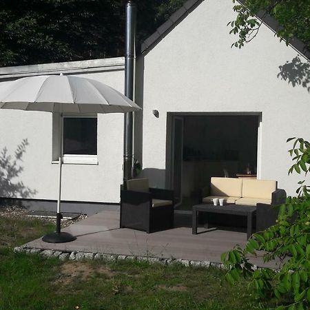 Cottage Am Wald Bei Berlin Falkensee Extérieur photo